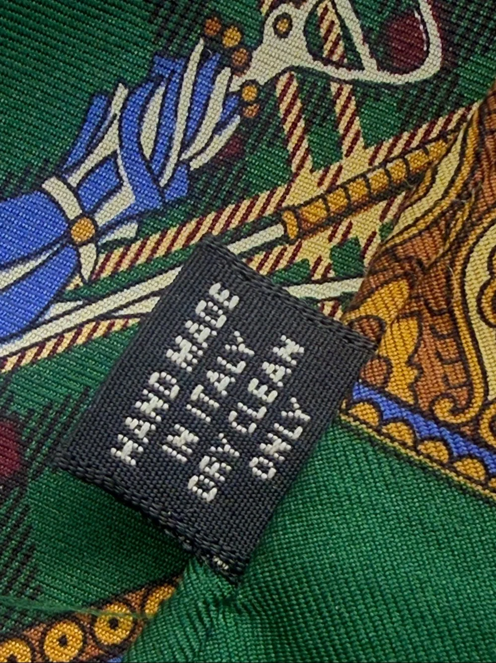 N/A mens silk